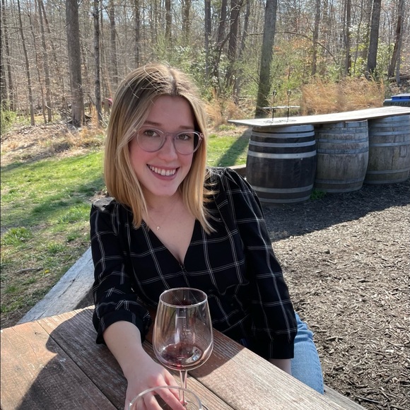 Meet your Posher, Pat - Picture 1 of 1